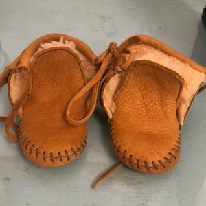 Sherling lined baby moccasins 5 inches long
